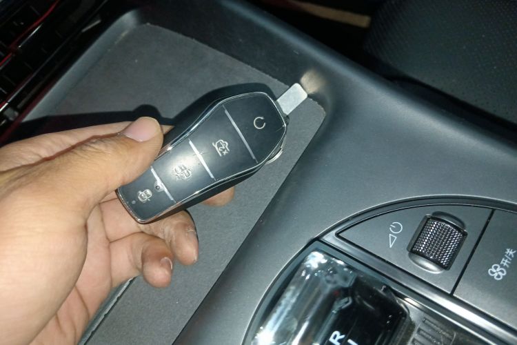 比亚迪 海豹 2025款 650智驾版中控内饰7001