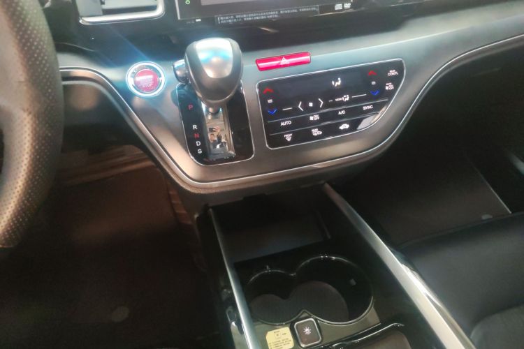 本田 艾力绅 2016款 2.4L 至尊版中控内饰18