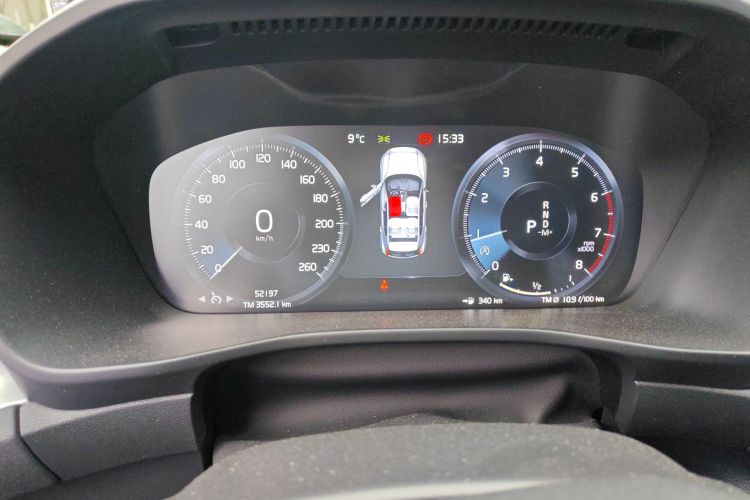 沃尔沃XC40 2021款 T4 四驱智行时尚版中控内饰14