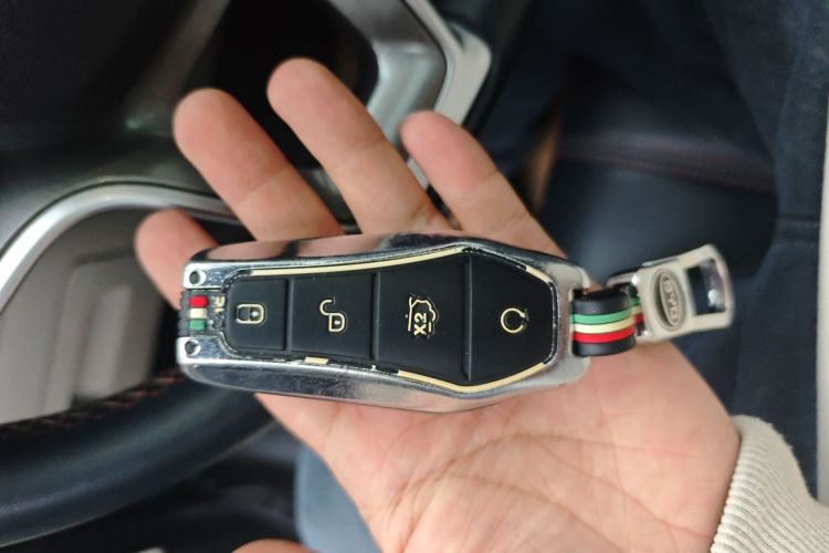 比亚迪 秦PLUS 2021款 EV 500KM 豪华型中控内饰11