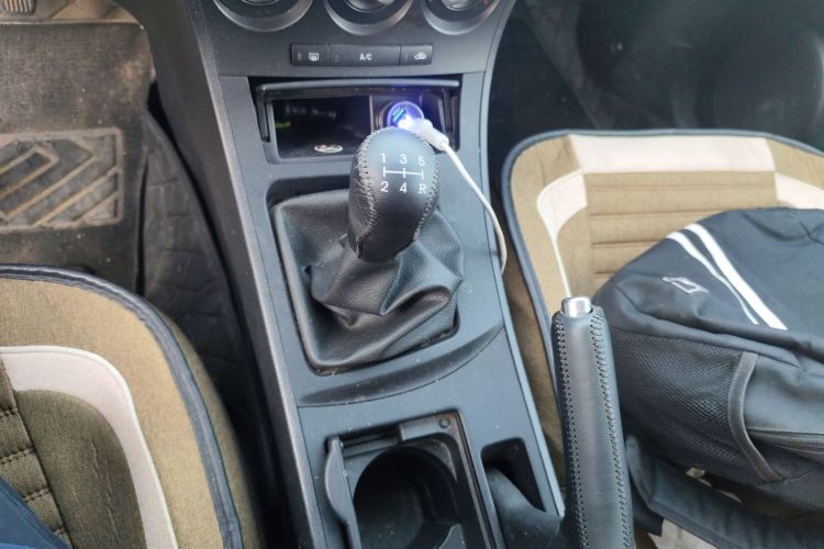 马自达3星骋 2012款 两厢 1.6L 手动舒适型局部细节18