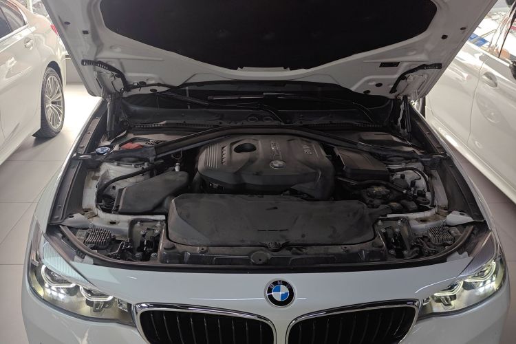 宝马3系GT 2019款 320i M运动套装局部细节24