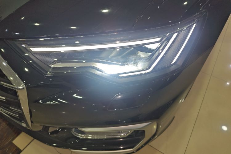 奥迪A6L 2023款 改款 45 TFSI quattro 臻选动感型局部细节36