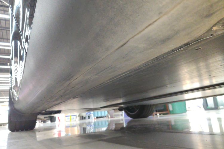 特斯拉 Model Y 2021款 标准续航后驱版局部细节9002