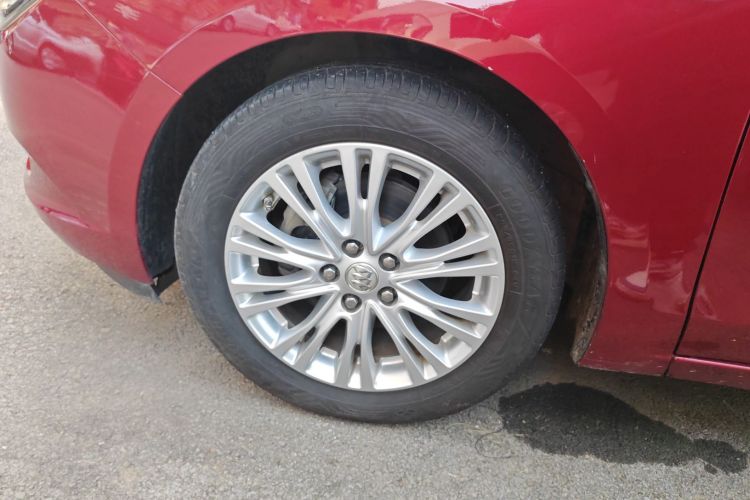 别克 英朗 2017款 15N 自动精英型车身外观6007