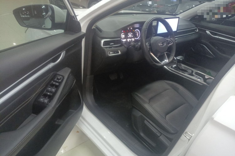 吉利汽车 帝豪 2023款 第4代冠军版 1.5L CVT尊贵型中控内饰20