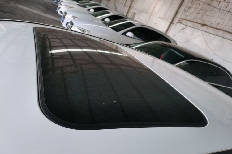 奔驰C级 2019款 C 180 L 时尚型运动版局部细节57