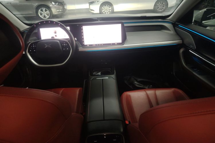 小鹏P7 2022款 625E中控内饰7002