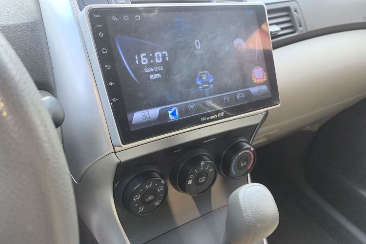 丰田 逸致 2015款 180E CVT跨界版局部细节16