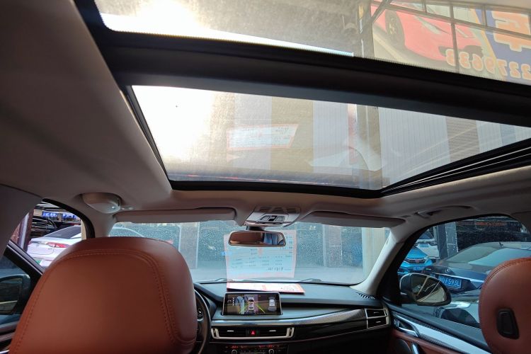 宝马X5（平行进口） 中控内饰22