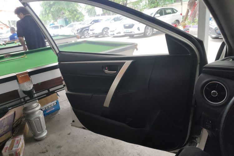 丰田 雷凌 2017款 改款 185T CVT精英版 国VI中控内饰47