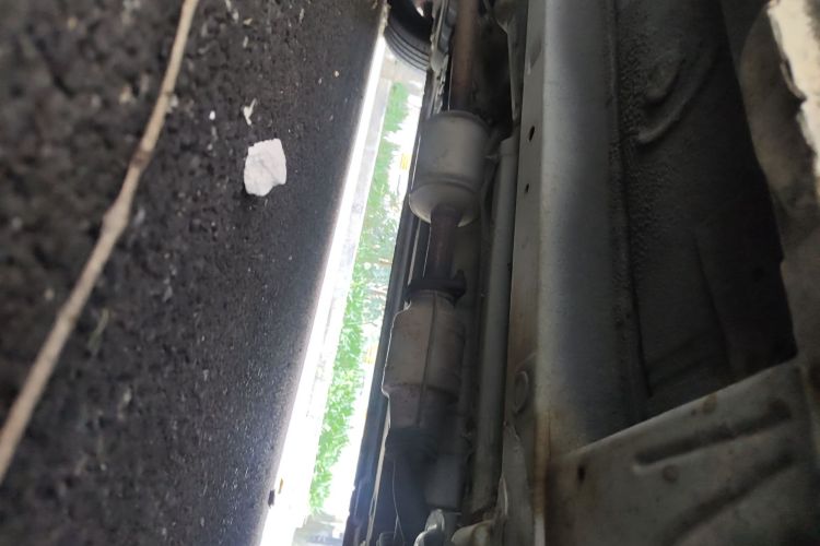 起亚 秀尔 2013款 1.6L AT Premium局部细节9001