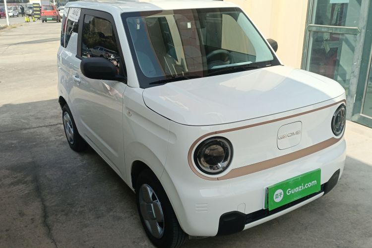 吉利银河 2024款 熊猫mini 200km 耐力熊车身外观3