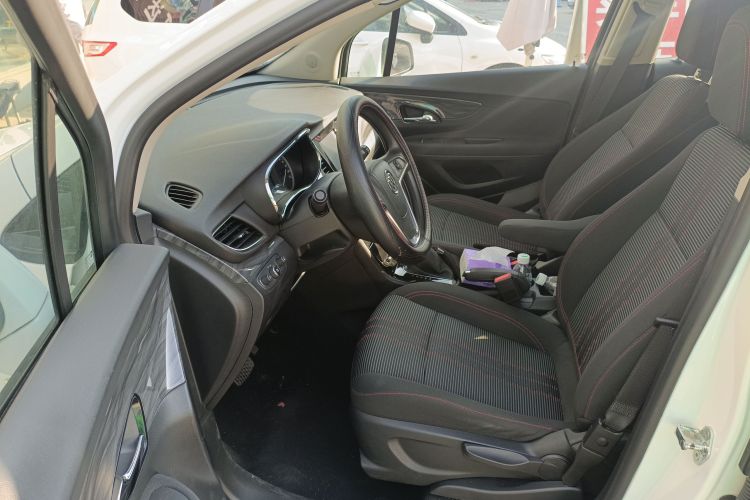 别克 昂科拉 2018款 18T 自动两驱都市领先型局部细节19