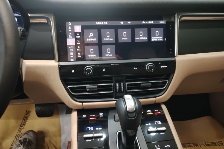 保时捷 2023款 Macan 2.0T中控内饰16