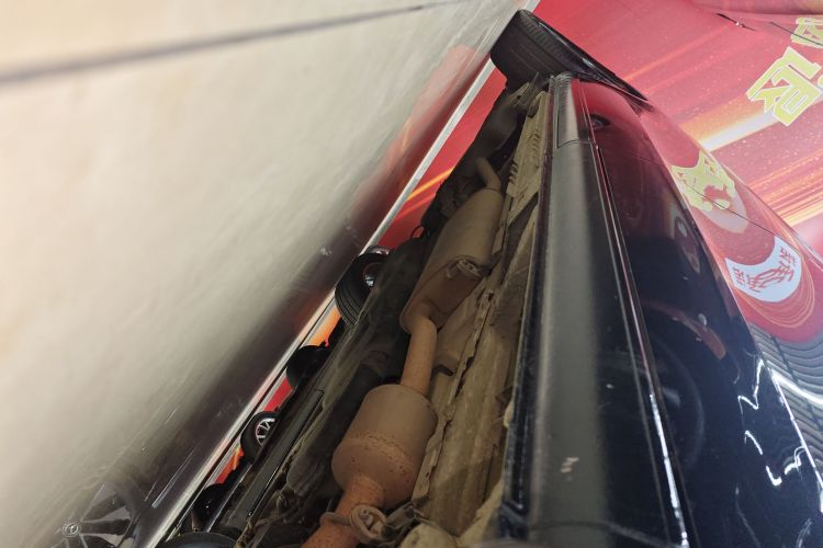 奔驰V级 2018款 V 260 领航版 国VI局部细节9001