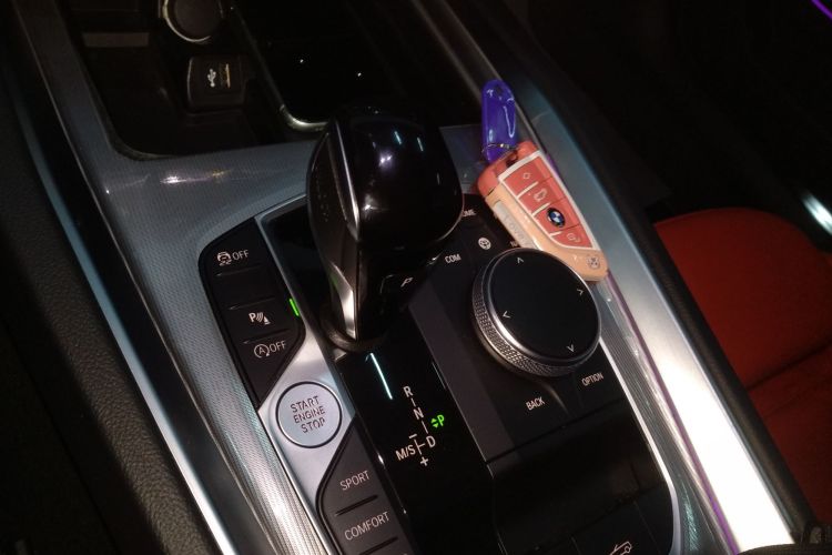 宝马Z4 2023款 sDrive 25i M运动曜夜套装中控内饰18