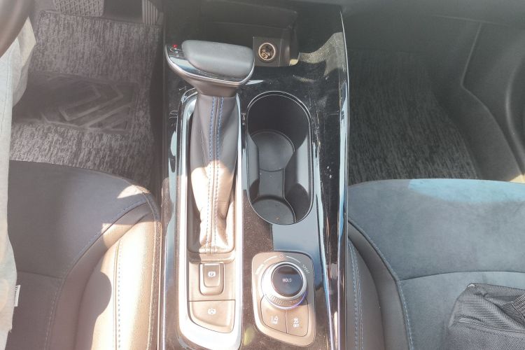 别克 微蓝6 2022款 插电混动 互联智慧型局部细节18