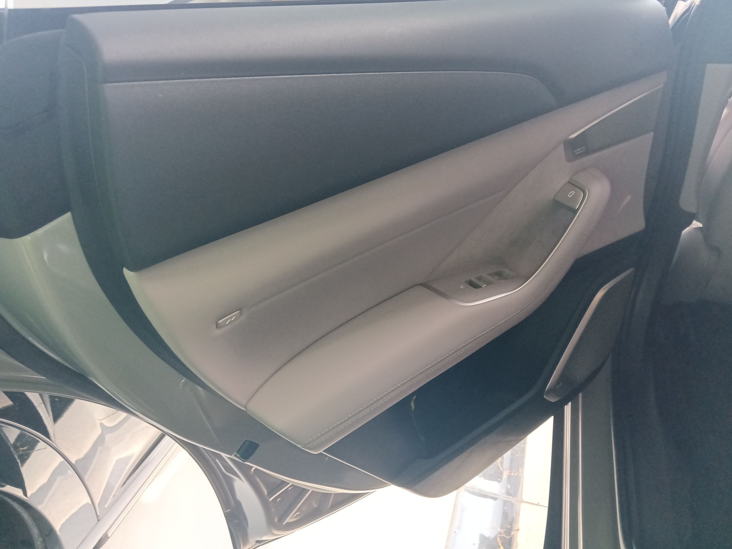 乐道L60 2024款  60kwh 后驱版