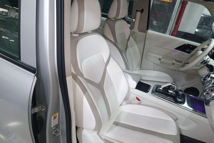 超境汽车 共创坦克300 2021款 2.0T 赛博坦克局部细节41