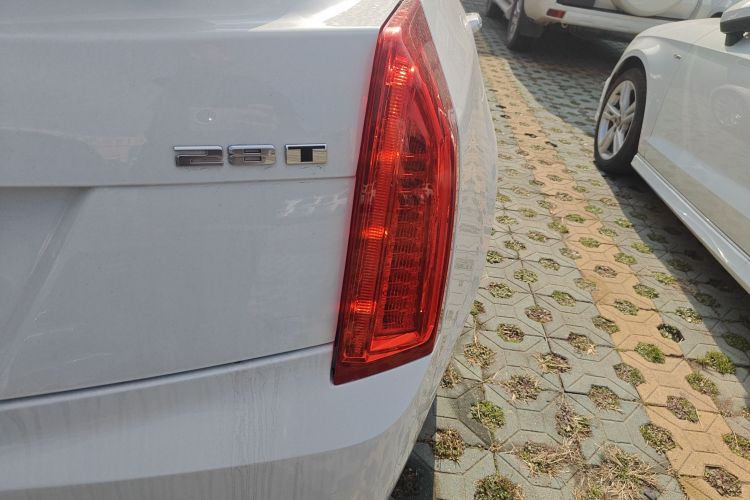 凯迪拉克ATS-L 2017款 28T 技术型车身外观9