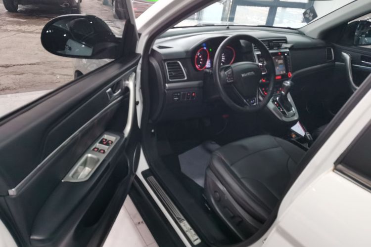 哈弗H6 2017款 蓝标 运动版 1.5T 自动两驱豪华型中控内饰20