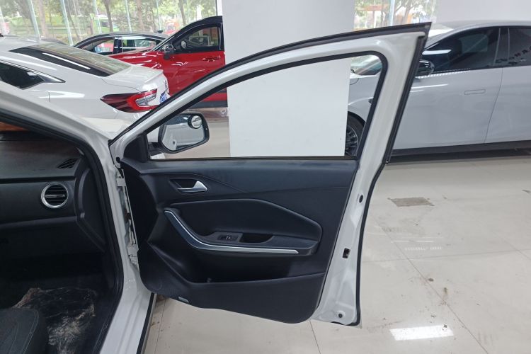 奇瑞 瑞虎3X 2018款 1.5L 自动舒适版中控内饰7005