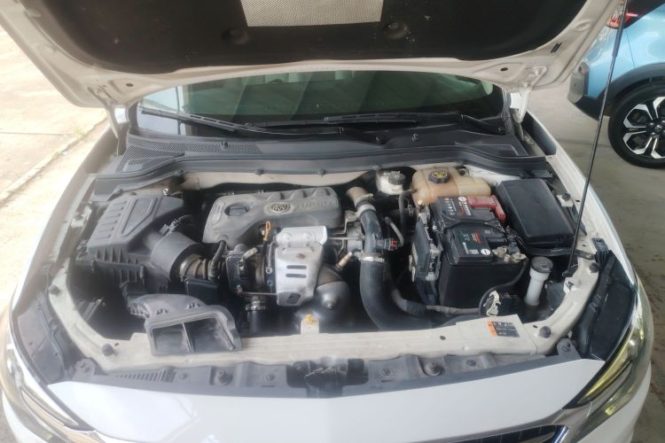 别克 英朗 2018款 15T 双离合进取型 国V机舱底盘24