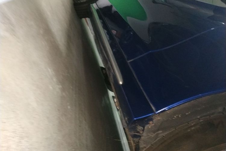 奔驰C级 2021款 C 260 L 运动版机舱底盘29