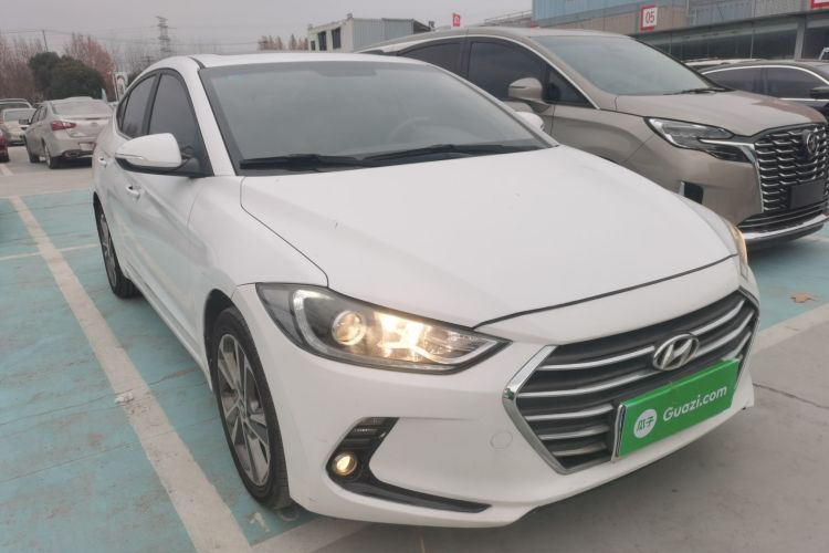 现代 领动 2016款 1.6L 自动智炫·精英型车身外观3