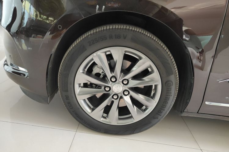 别克GL8 2022款 Avenir艾维亚 六座贤礼版车身外观6002