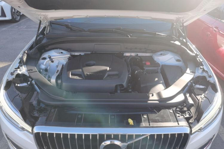 沃尔沃XC60 2020款 T5 四驱智远豪华版机舱底盘24