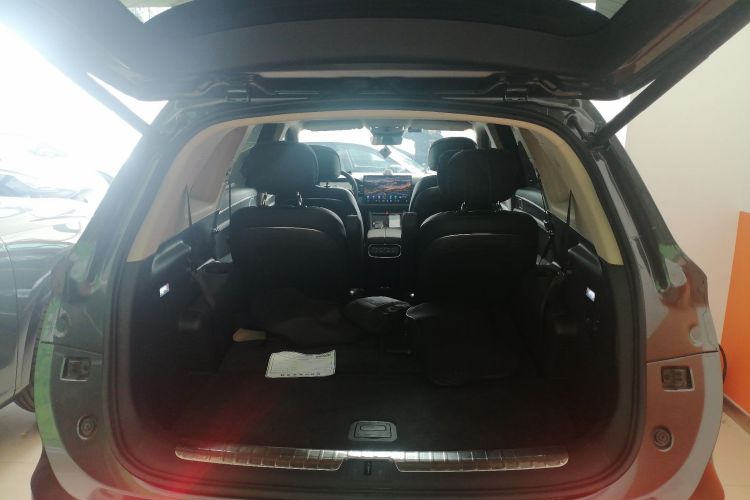 鸿蒙智行 问界M7 2022款 1.5T 后驱舒适版机舱底盘23