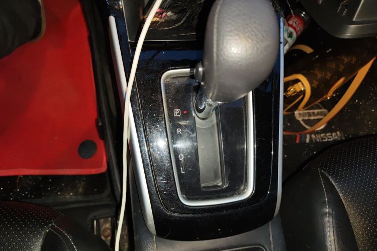 日产 轩逸 2021款 经典 1.6XL CVT豪华版中控内饰18