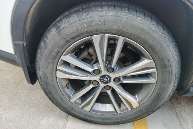 比亚迪 宋Pro 2019款 1.5T 自动尊贵型车身外观6008