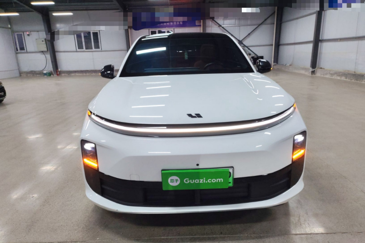 理想汽车 理想L6 2024款 Pro车身外观2