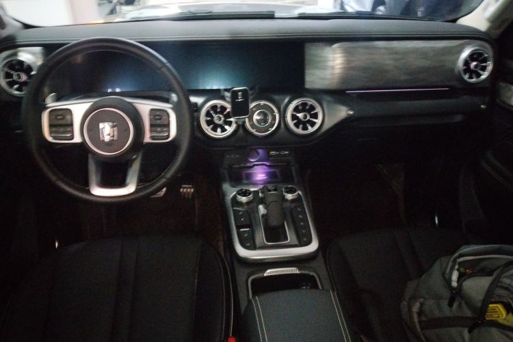 坦克300 2021款 越野版 2.0T 征服者中控内饰12