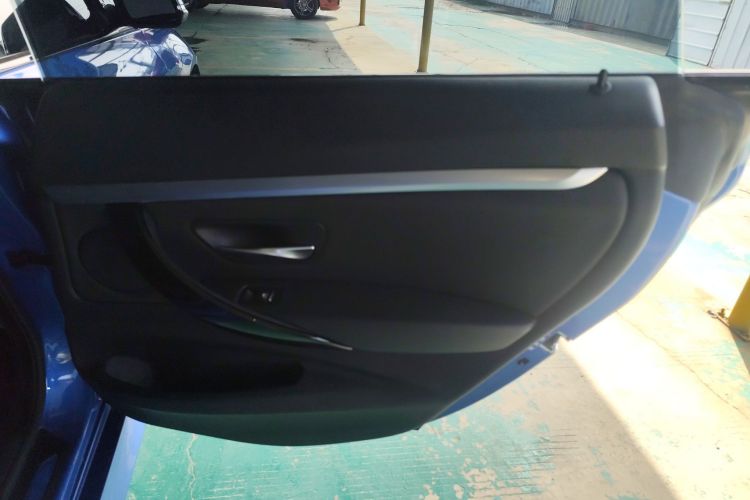 宝马3系GT 2020款 320i M运动套装中控内饰45