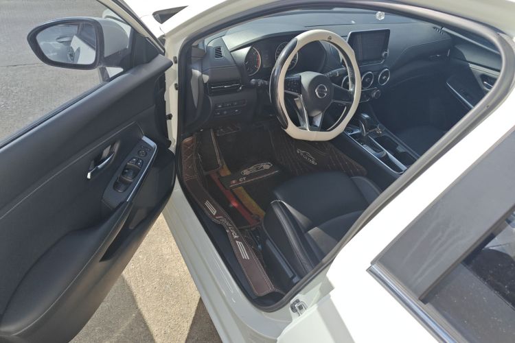 日产 轩逸 2020款 1.6L XL CVT悦享版中控内饰20