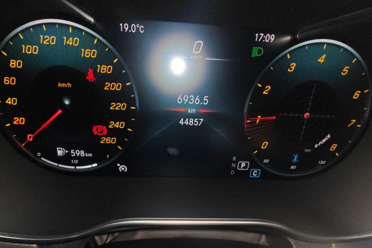 奔驰C级 2021款 C 200 L 时尚型运动版中控内饰15