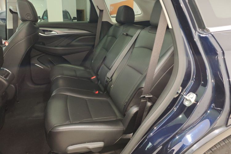 别克 昂科旗 2022款 652T 两驱尊贵型 7座中控内饰21