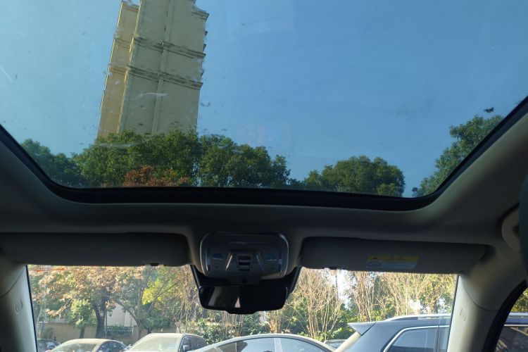 比亚迪 唐 2019款 2.0T 自动智联尊荣型 5座 国VI中控内饰22