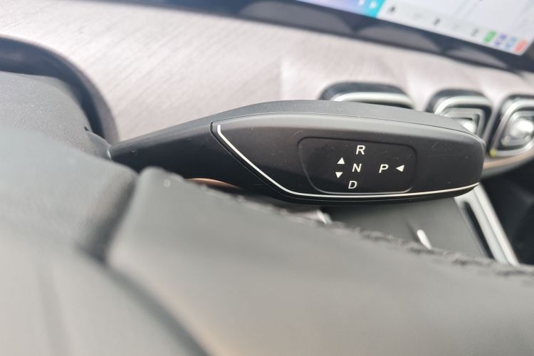 奇瑞 瑞虎9 C-DM 2025款 1.5T 106KM超享版 5座 磷酸铁锂中控内饰18