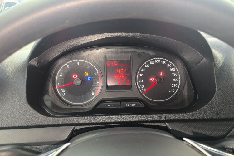 大众 捷达 2017款 1.5L 手动时尚型中控内饰14