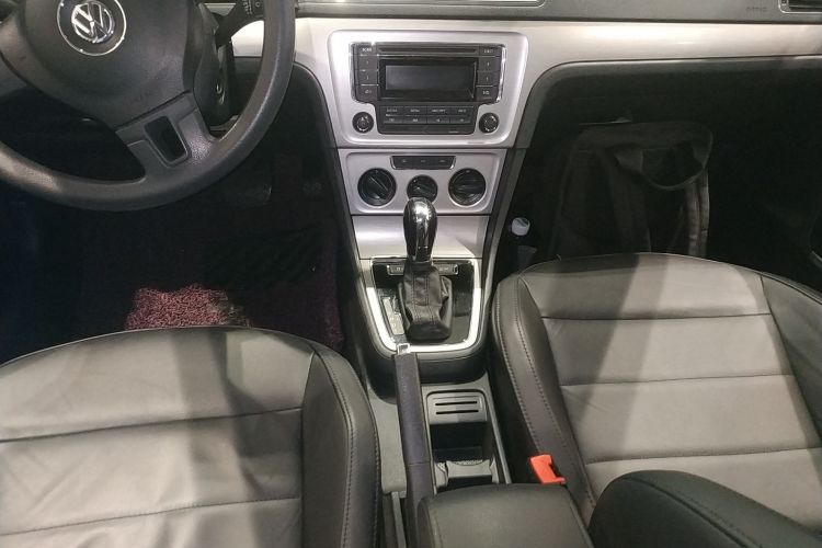 大众 朗逸 2013款 改款经典 1.6L 自动舒适版中控内饰18