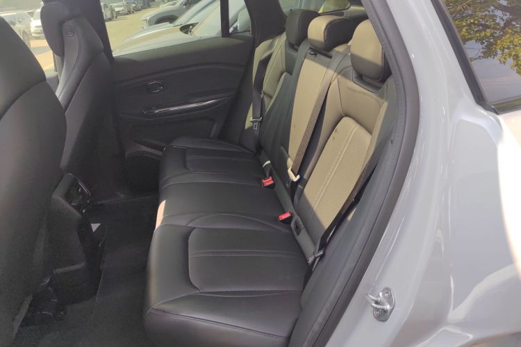 蔚来ES6 2020款 610KM 性能版中控内饰7004