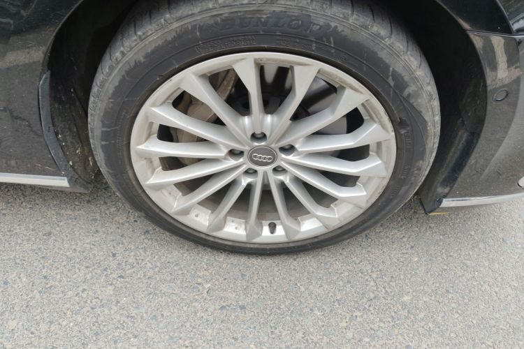 奥迪A8 2018款 A8L 55 TFSI quattro投放版精英型车身外观10