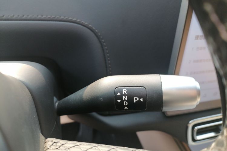 理想汽车 理想L7 2023款 Air局部细节18