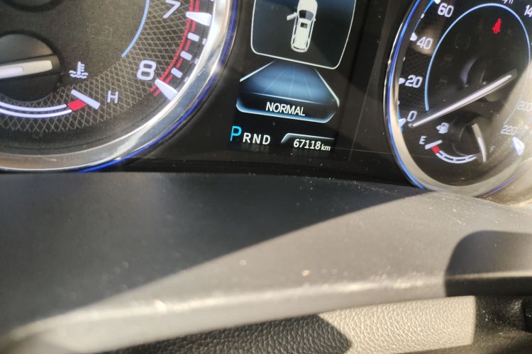 长安CS95 2017款 2.0T 四驱智劲版中控内饰15