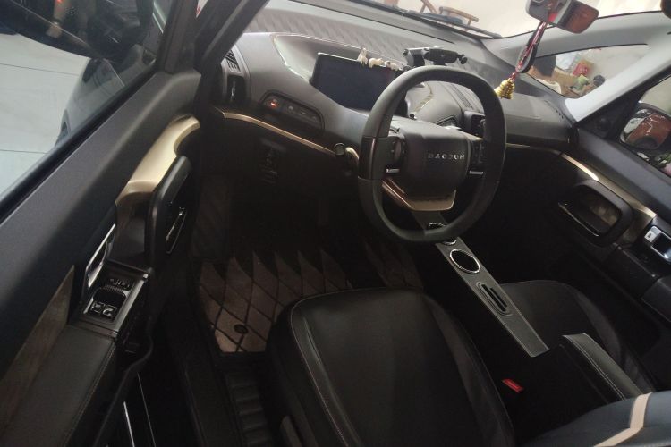 宝骏KiWi EV 2022款 艺术家轻享版 磷酸铁锂中控内饰20